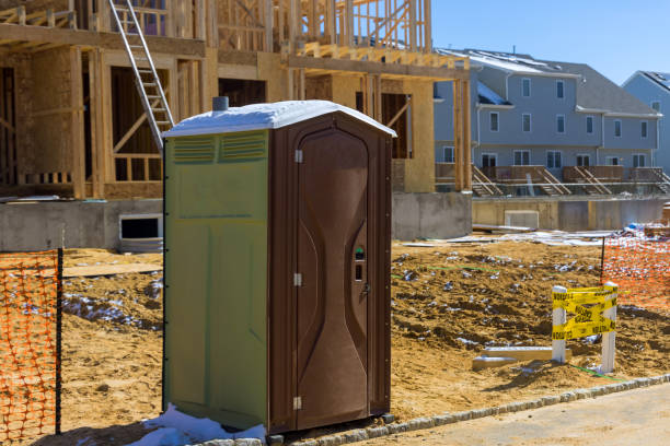 Portable Toilet Options We Offer in Shoemakersville, PA